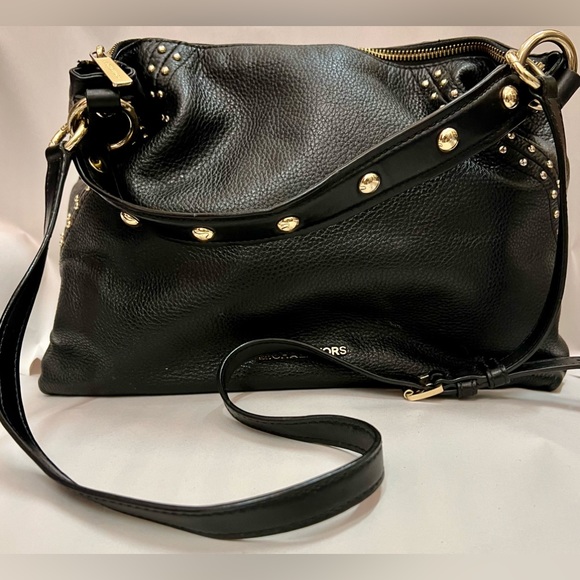 Michael Kors Handbags - Michael Kors - Amazing condition! Black leather, large, gold hardware & clean!